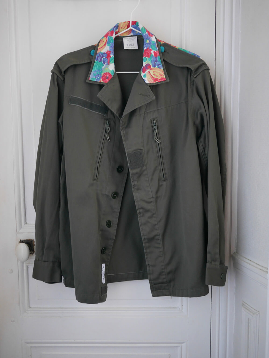 Veste militaire fleurie 70's