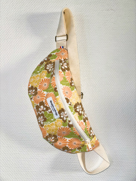 Banane fleurs orange