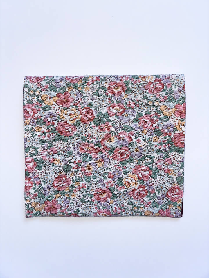 Mini pochette upcyclée fleur rose
