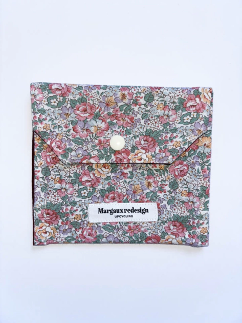 Mini pochette upcyclée fleur rose
