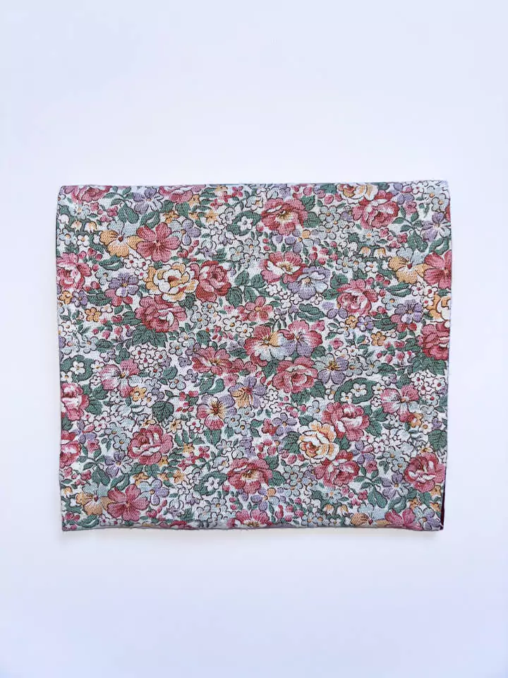Mini pochette upcyclée fleur rose