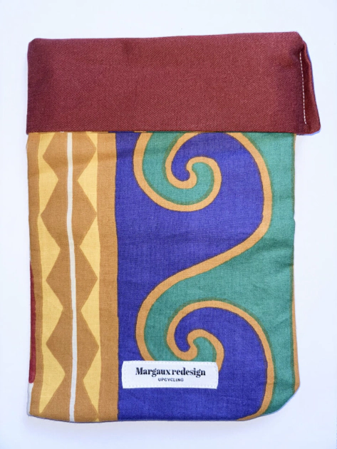 Pochette livre de poche upcyclée vague